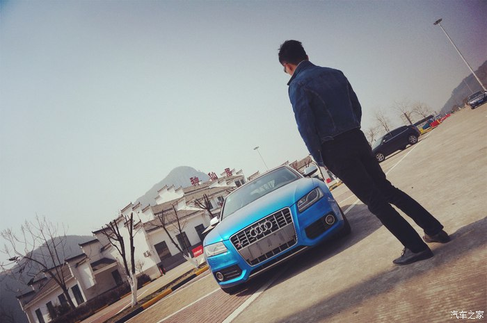 运动感很强新款奥迪s5敞篷版实车,性能和买菜兼顾的2018款奥迪s5