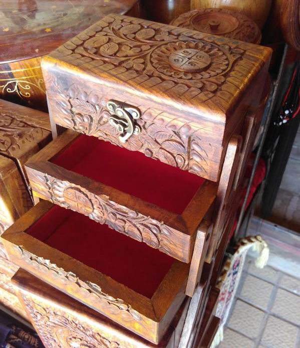 街拍*藏西**工艺品，感觉每一件都想打包回家，太喜欢了