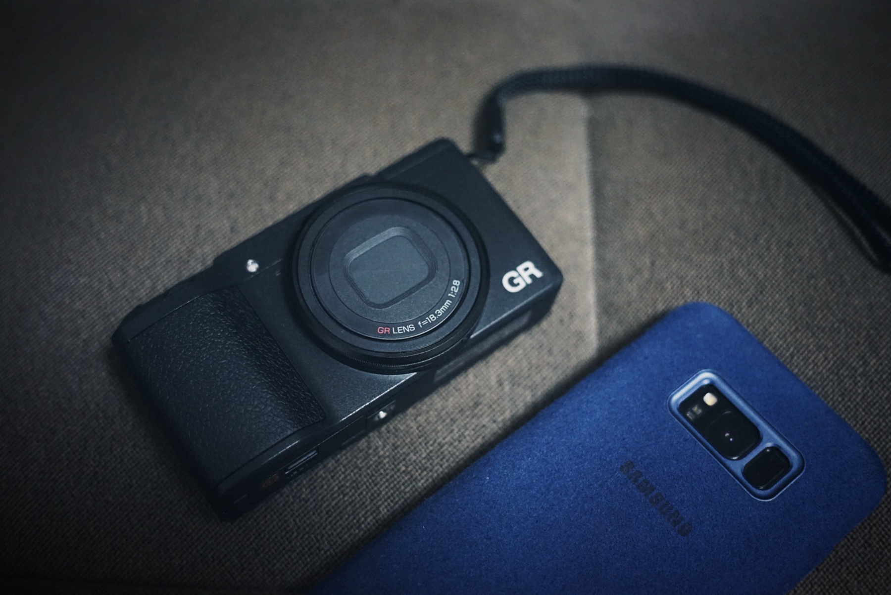 “大底”卡片机最后的经典理光RICOHGRII图赏简评