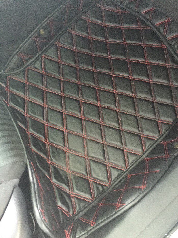 车里有这个东西立即扔掉,车里千万别再放这种东西