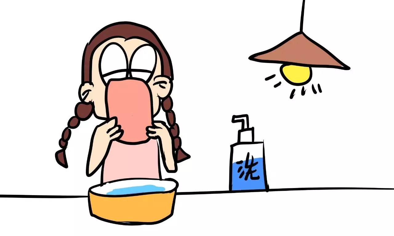 怎么样才能忍住洗冷水澡,夏天为什么不能冲冷水澡