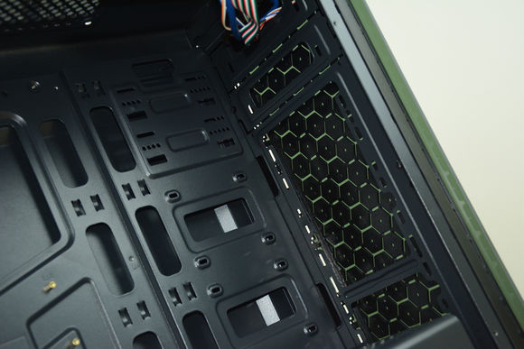 钢化玻璃加成，橙派锋尚A6机箱重塑机箱选择