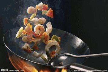 赵薇黄晓明还是在一起了，还开了一家骨骼清奇的中餐厅！