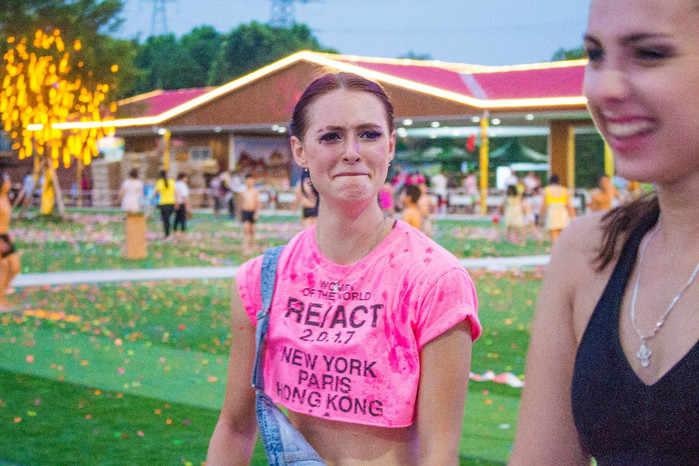 一个、两个非洲友人都晒中暑了,妈妈我要去巴伐利亚避暑