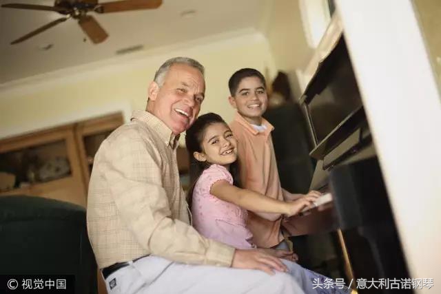 小孩不想弹琴了怎么和钢琴老师说,孩子不愿意弹琴还有必要坚持吗