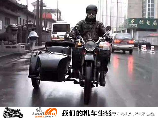 吴京摩托,吴京海上摩托