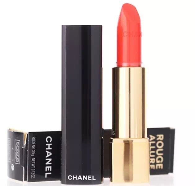 人生的第一支大牌口红,人生中第1支口红买什么颜色好