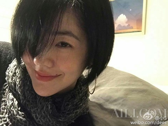 小s彩虹妆容,小s复古妆容