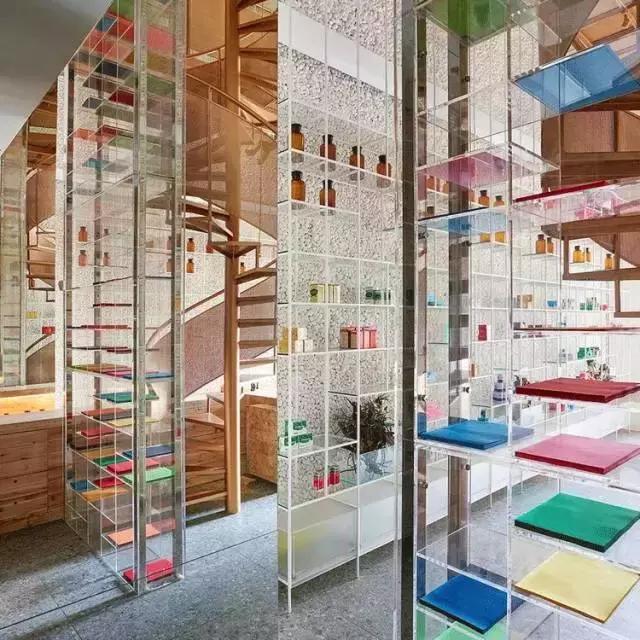 三代医药世家传人,90后帅哥开出中国最美药店,让看病不再可怕