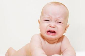 换季宝宝健康问题,换季时节天气忽冷忽热最易感冒