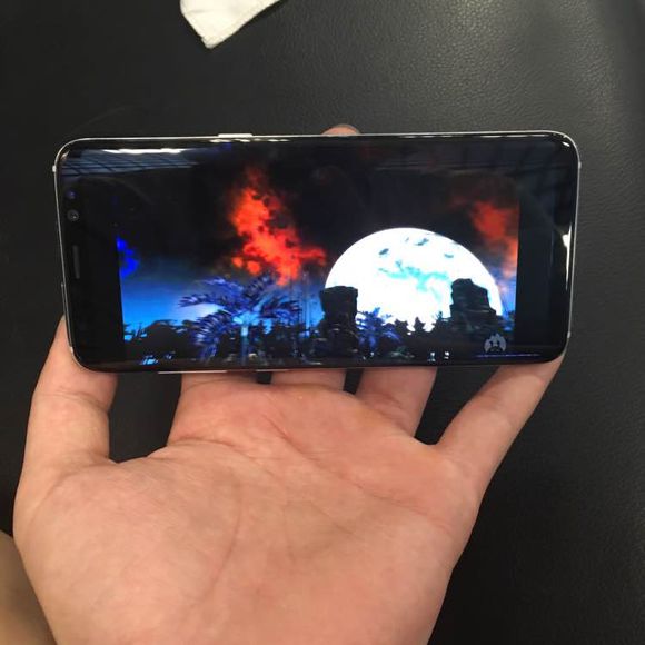 三星s8手感怎么那么好 (现在用三星s8过时吗)