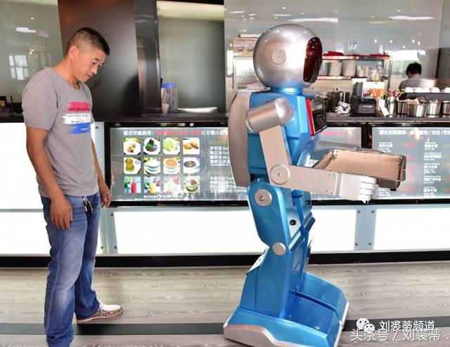 美国为什么给小费,美国免费小费文化