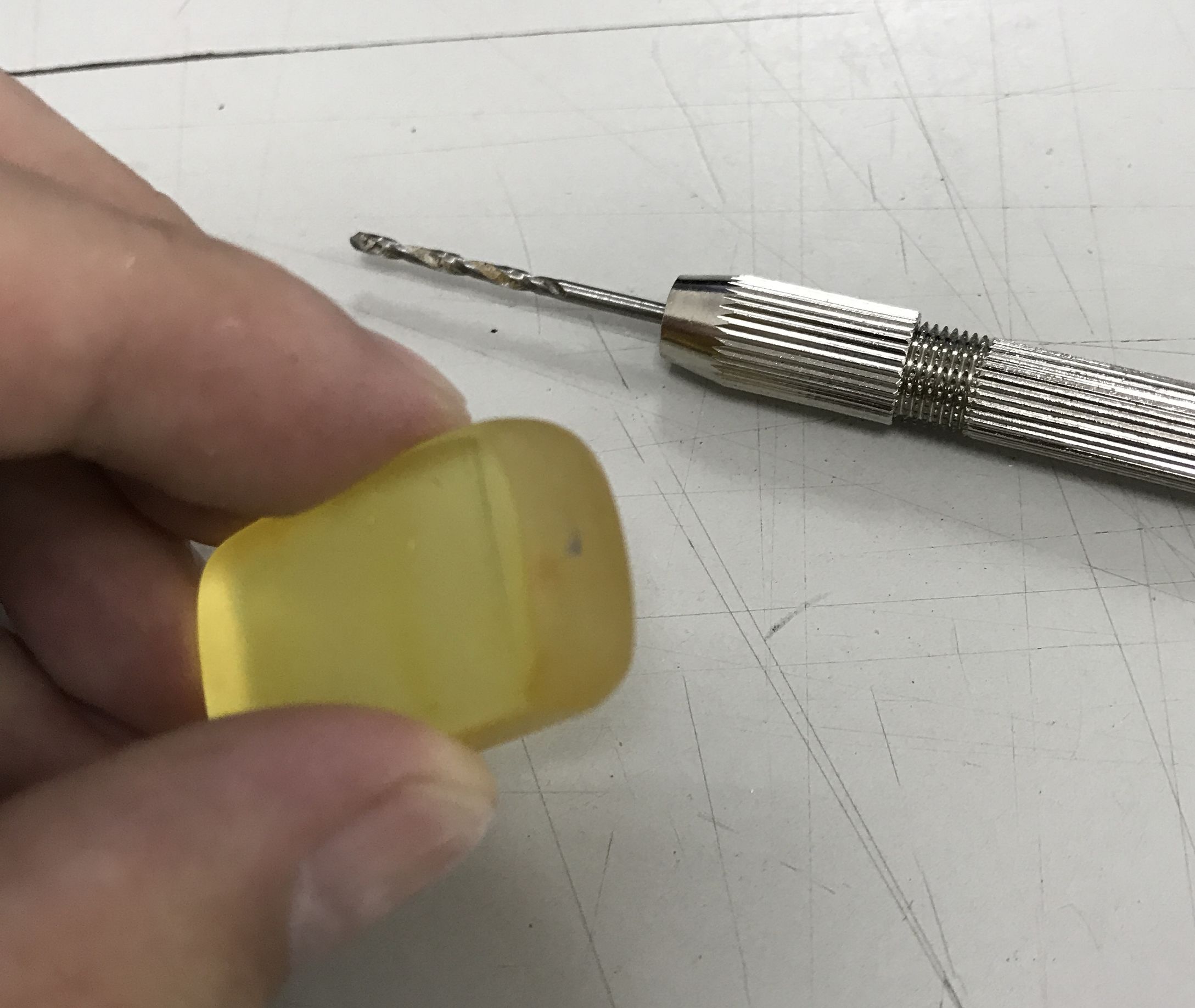 顽主-开一个小金珀做个无事牌小件分享一下抛光小窍门