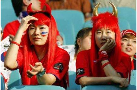 世界杯扩军方案利于中国惹韩国不满，讽刺国际足联讨好中国被怒怼