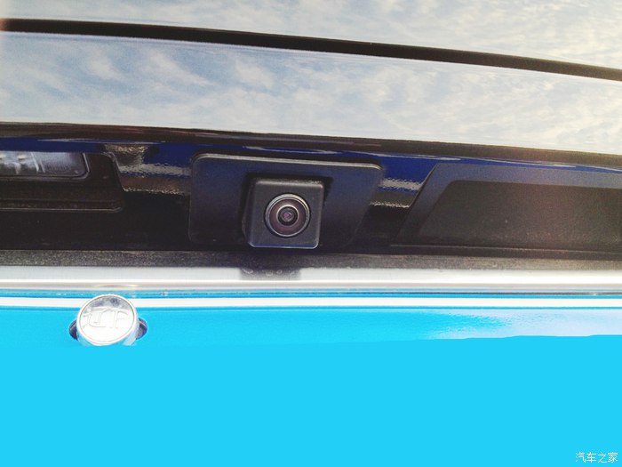 哈弗h6后备箱怎么从内部打开图解,2015款哈弗h6引擎盖怎么打开