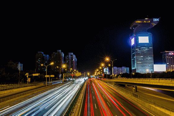 他们是如何在朋友圈发动图的？这个APP神器火遍全球