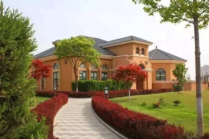 适合冬季泡温泉的药浴,中医建议什么季节泡温泉最合适