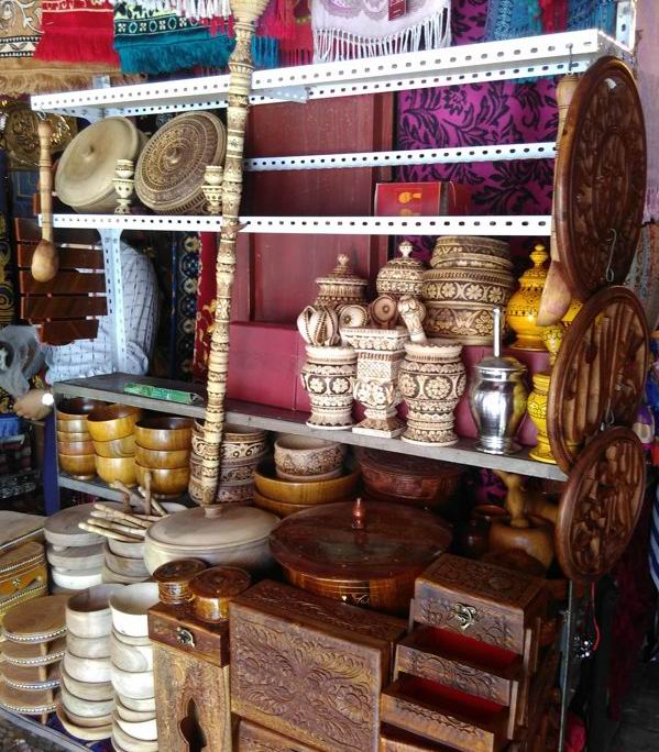 街拍*藏西**工艺品，感觉每一件都想打包回家，太喜欢了