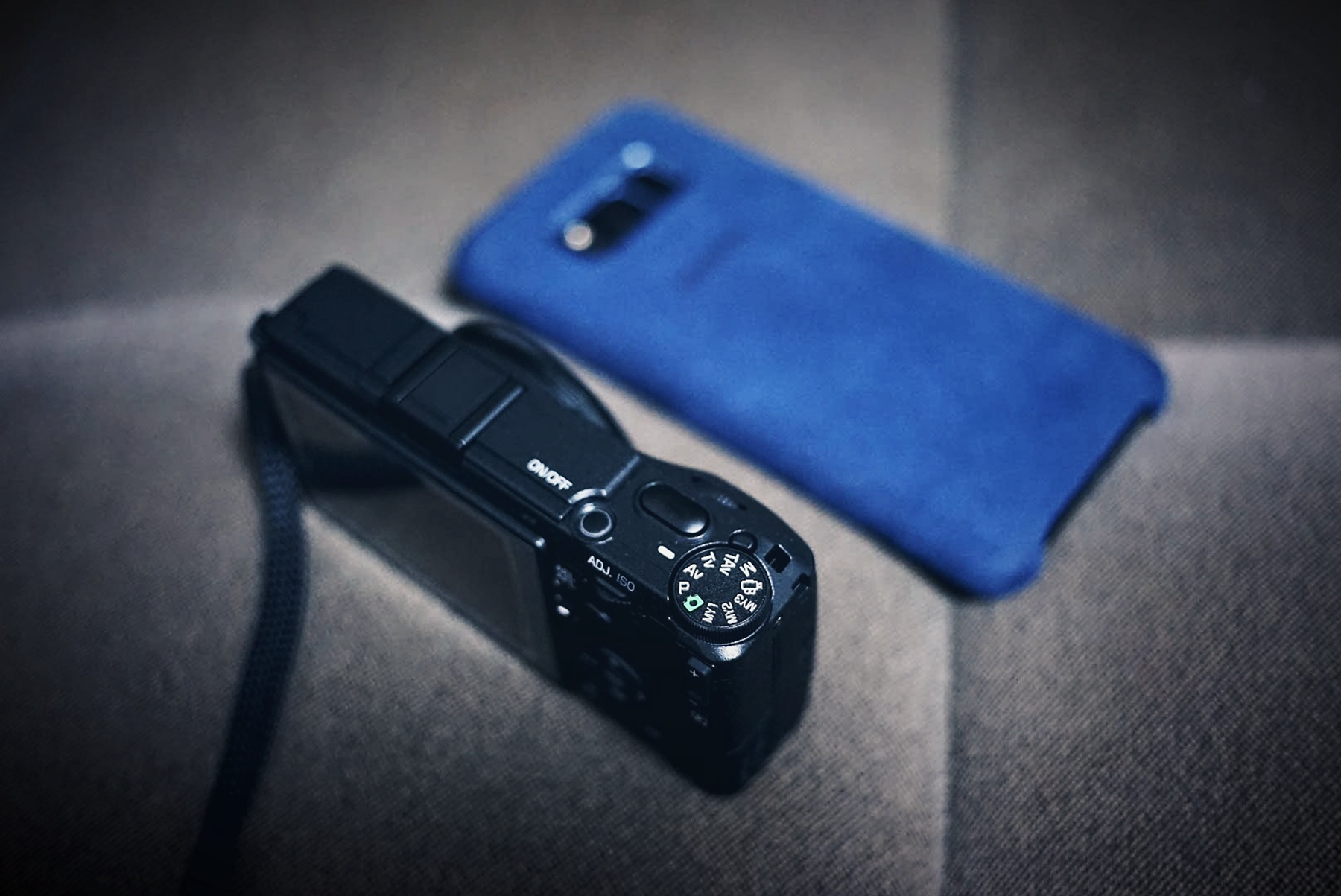 “大底”卡片机最后的经典理光RICOHGRII图赏简评