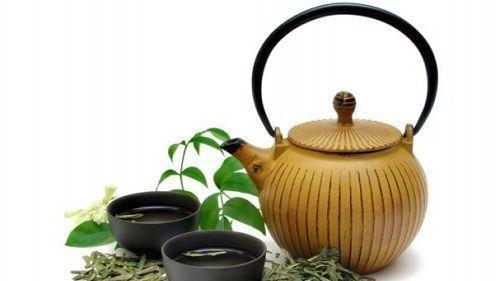 益母草正确喝法,用益母草泡水喝有什么效果