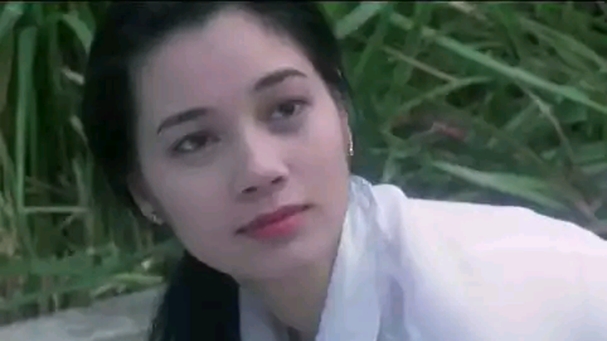 无数人女神,拍*情艳**片未火成麦当劳服务员获赞