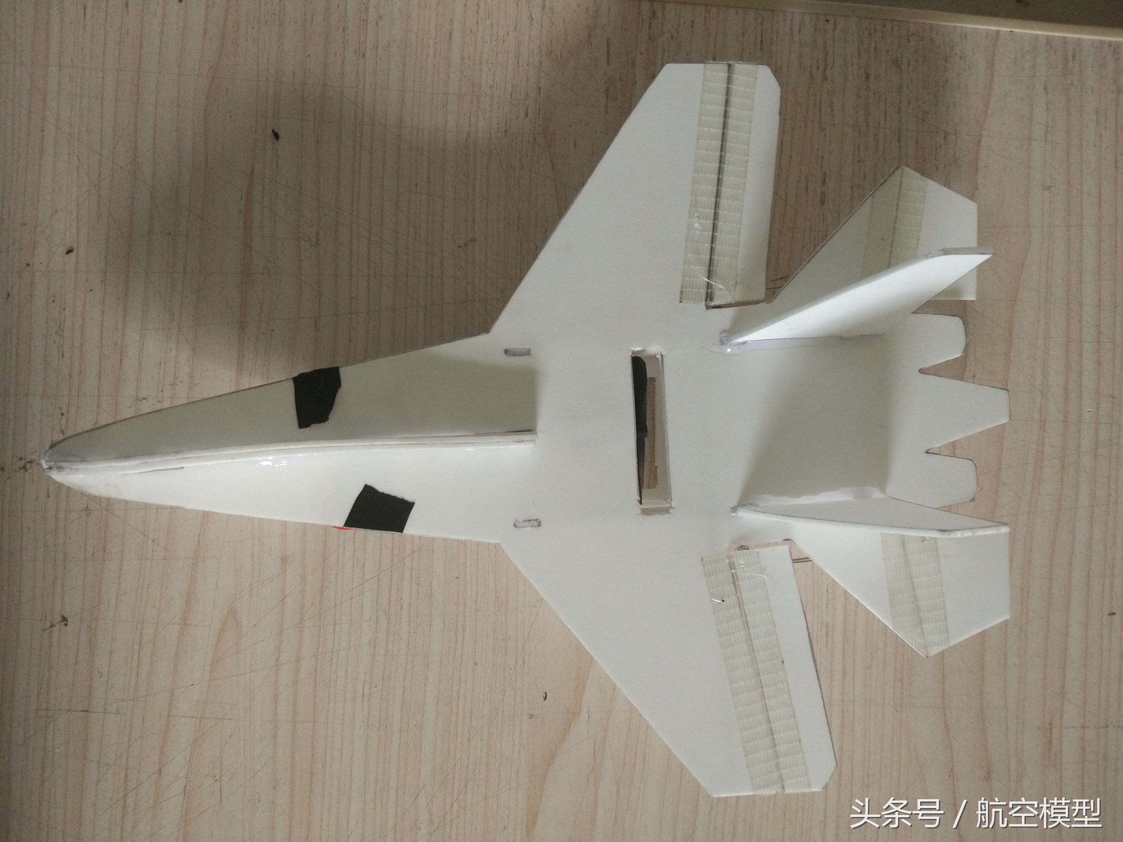 怎么组装遥控小飞机,自制遥控小飞机的教程