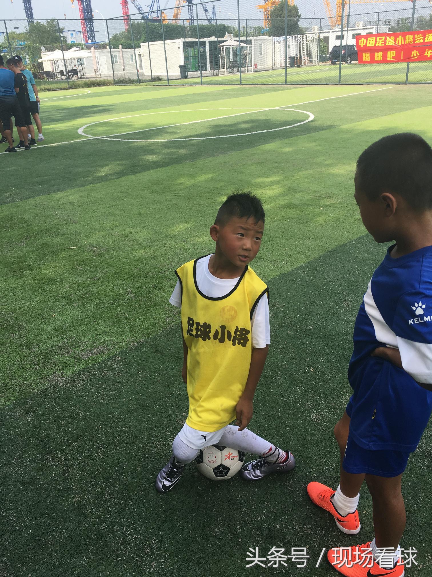 激情星期六：京鲁大战激烈精彩，足球小将厉害可爱！｜看球记