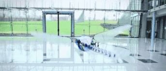 神的触手被做了出来，可以轻松吸住柱状体！