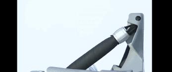 神的触手被做了出来，可以轻松吸住柱状体！