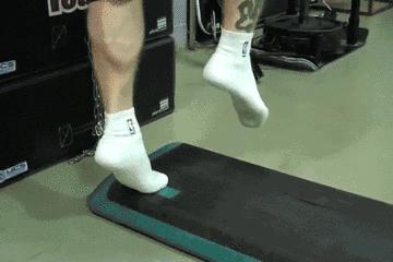 打球崴脚了怎么快速处理,打球崴脚了的正确处理流程