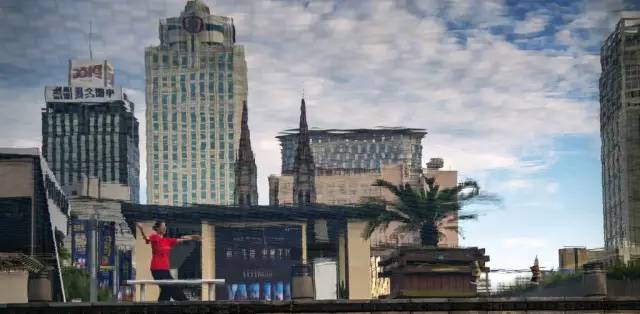 宁波天一广场有标志性的建筑吗,宁波最繁华的天一广场