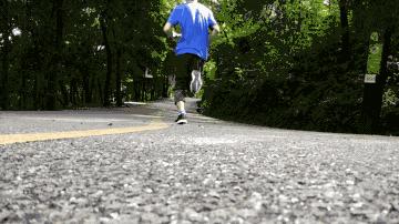 reebok什么跑鞋最好,䨻科技跑鞋踩开有多爽