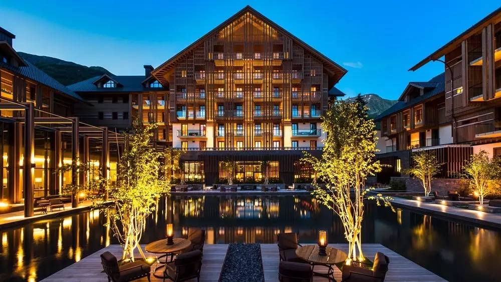 鐟炲+璐靛闈㈤儴spa,榛戠环甯pa鐟炲+