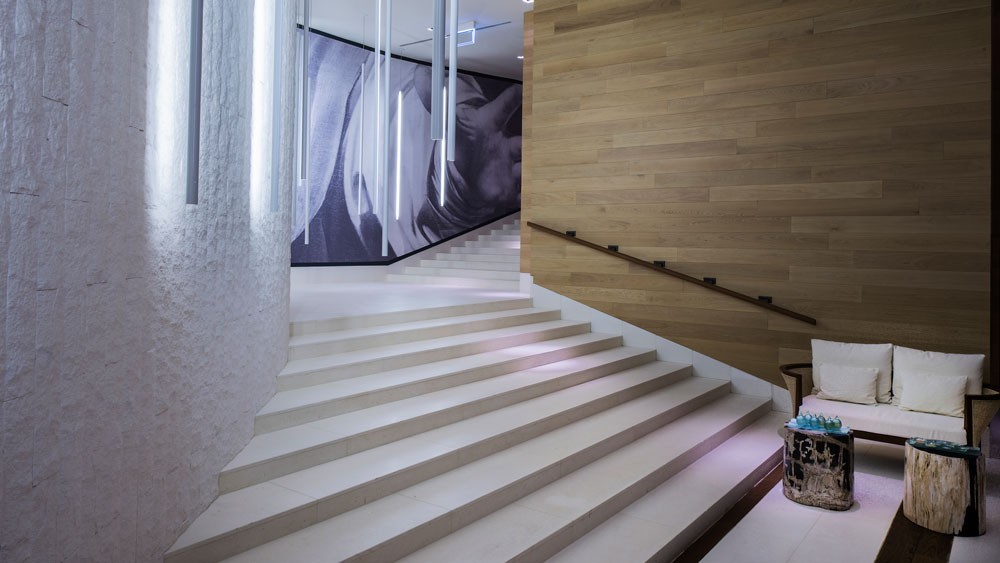 鐟炲+璐靛闈㈤儴spa,榛戠环甯pa鐟炲+