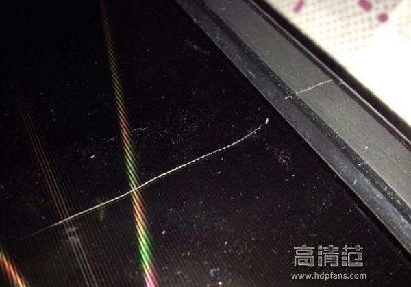 怎么修复屏幕小划痕,电视屏幕划痕修复神器