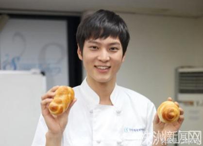 面包大王金卓求父子生父相认,面包大王金卓求国语版免费观看