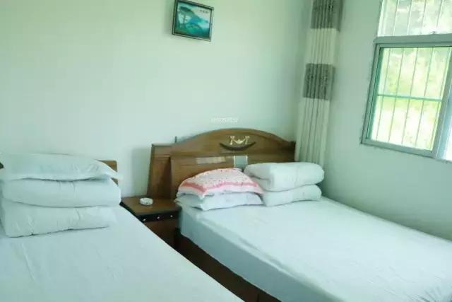 谁谈个恋爱还米有进过山咧！（请用陕西话念）