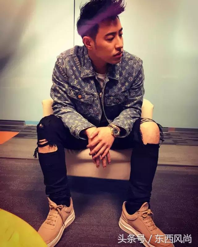 上百万以内适合年轻人戴的表,适合年轻人戴的六七万的表