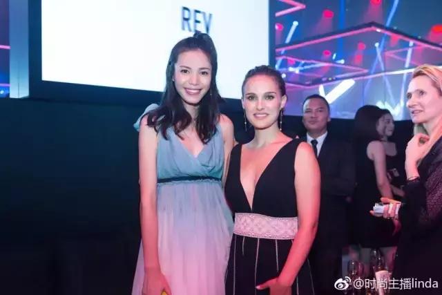 大嘴短发被讽“怪物”,如今逆袭时尚圈第一宠儿