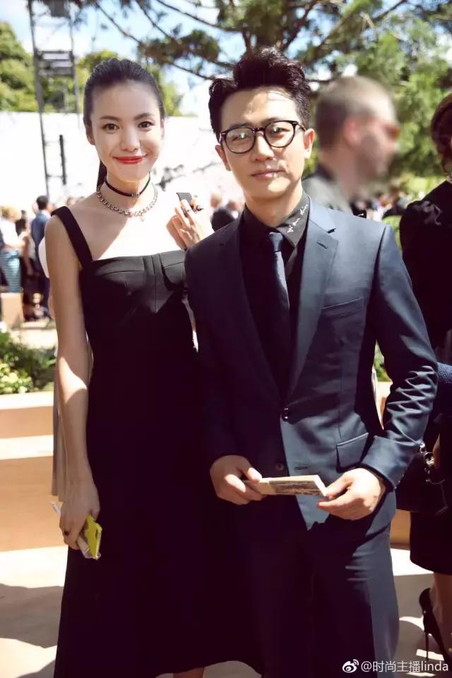 大嘴短发被讽“怪物”,如今逆袭时尚圈第一宠儿