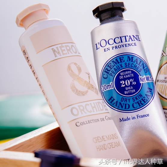 万茜同款化妆品,万茜用的什么粉底液