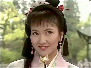 看到这样受排挤的关之琳,才知道行走江湖真的不能只能靠美貌!