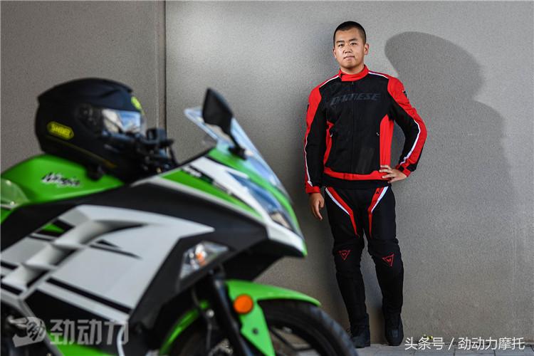 川崎650ninja车主唯美视频,川崎车主怎么看ninja400