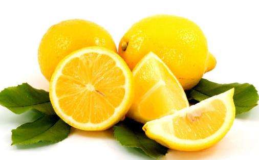 蜂蜜柠檬水的正确做法与功效,蜂蜜柠檬水的正宗做法