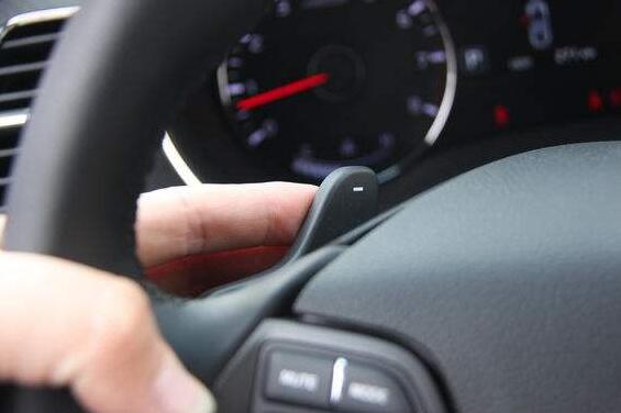 汽车五个鸡肋配置图解析,十大最鸡肋的车配置