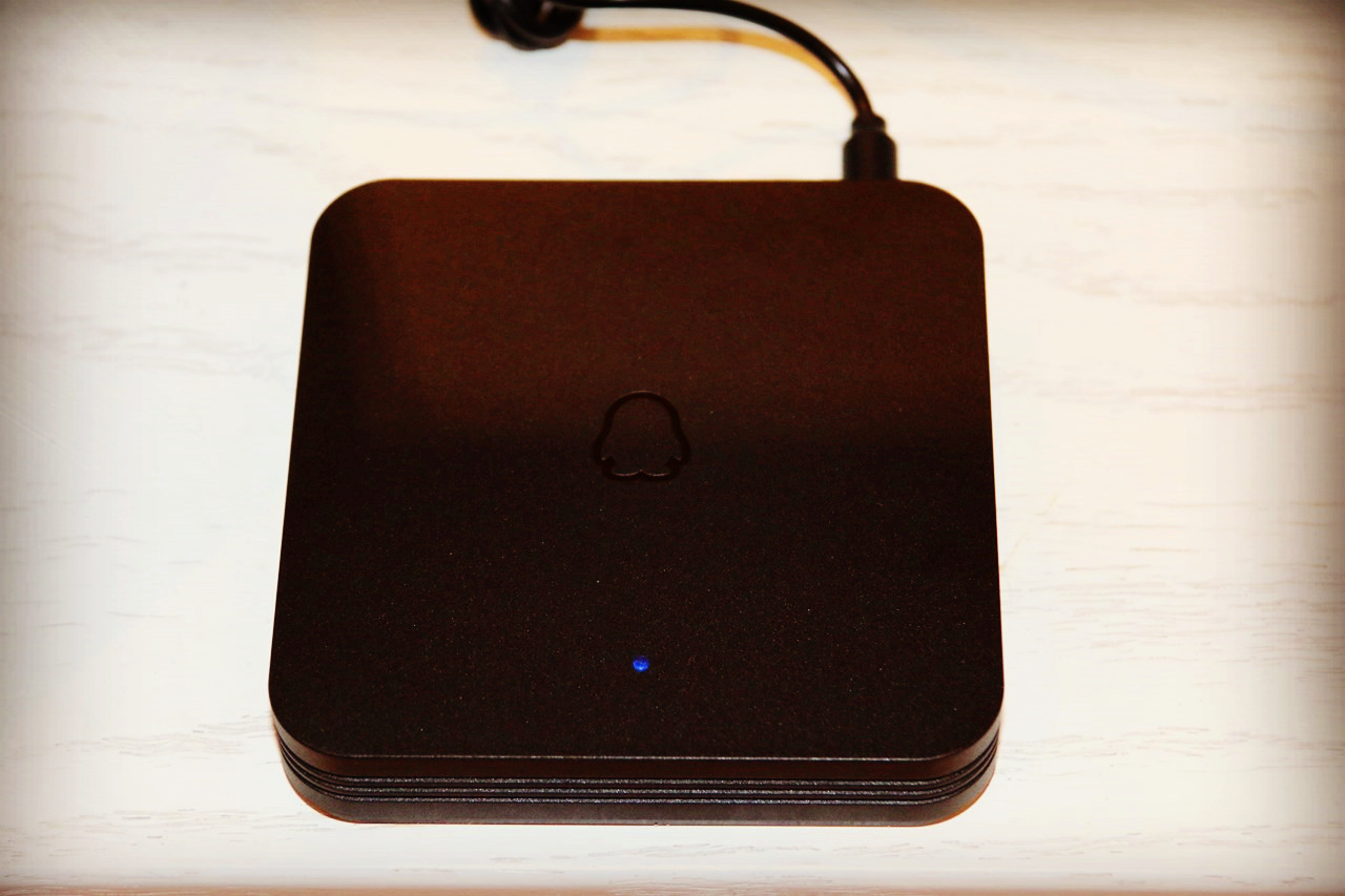 第一代企鹅极光盒子,企鹅极光盒子哪个好用