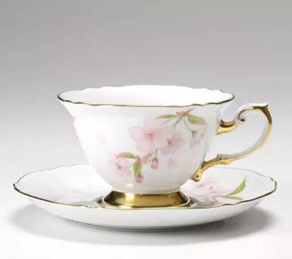 日本人喜欢哪种瓷器品牌,日本瓷器哪个牌子好