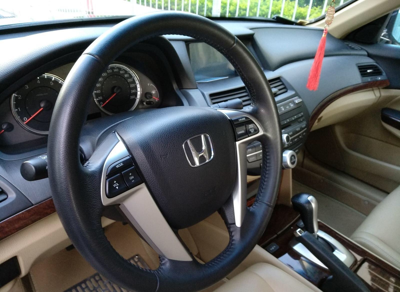 第八代本田雅阁是哪年生产的,本田雅阁第八代二手车