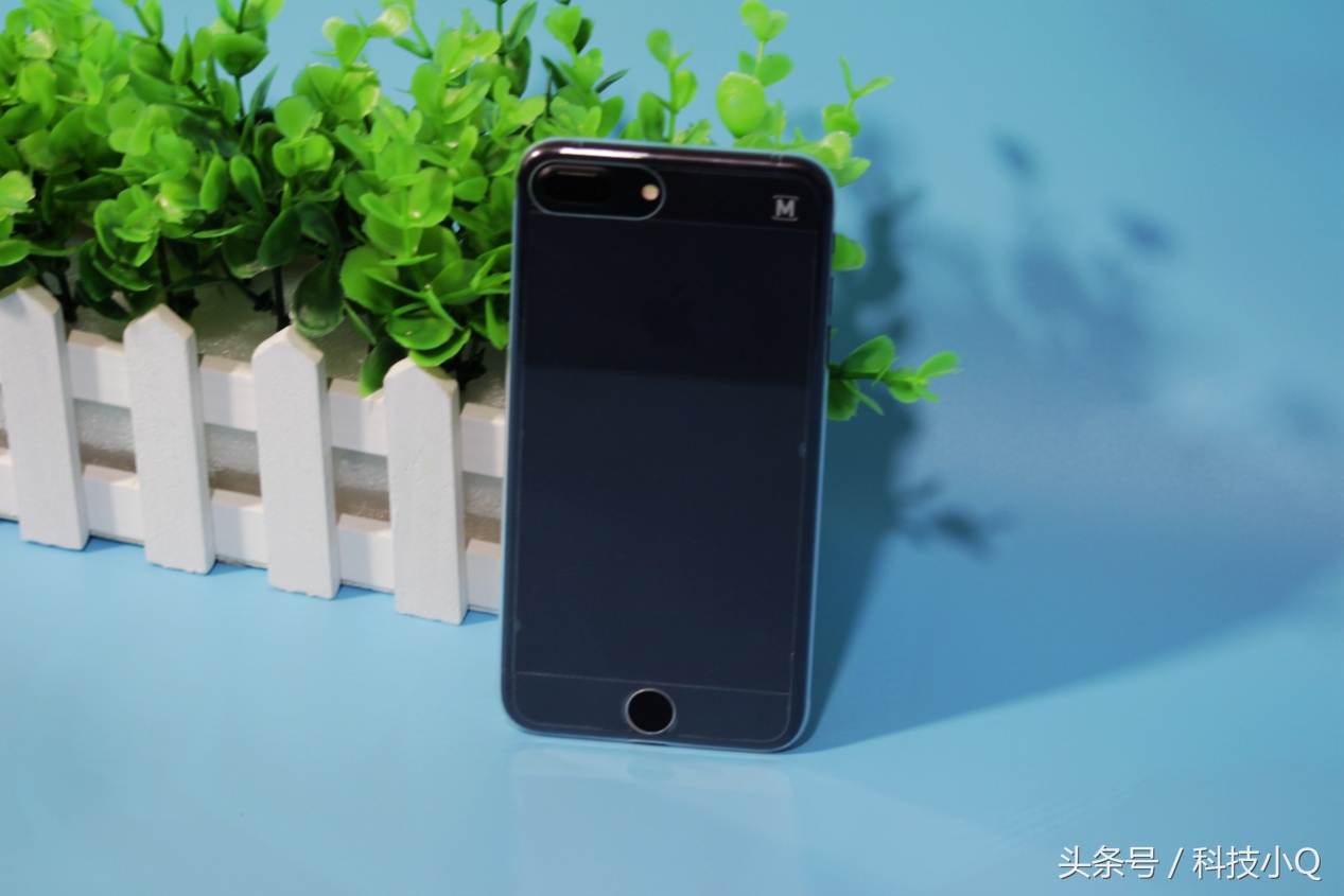 iphone7p玫瑰粉戴透明壳,百元的苹果手机iphone7