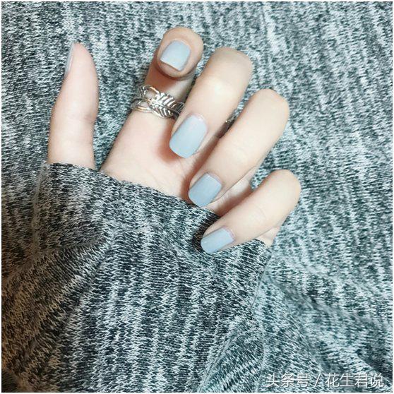 黄皮涂什么颜色指甲油显白,黑黄皮必入手的10支超显白指甲油